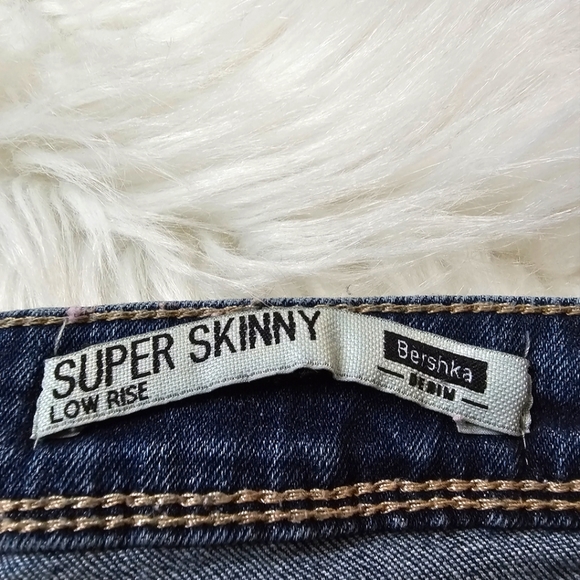Bershka Denim Supper Skinny Low Rise Size 10 - Picture 10 of 13